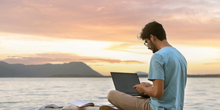 Santé au soleil : guide pratique de la mutuelle pour expatriés au Maroc