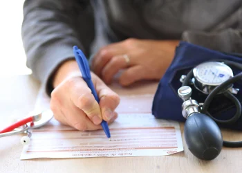 Médecins et Sécu : le grand chamboulement des tarifs arrive en 2025