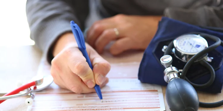 Médecins et Sécu : le grand chamboulement des tarifs arrive en 2025