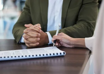 L&rsquo;attestation de mutuelle obligatoire : le sésame indispensable de votre protection santé en entreprise