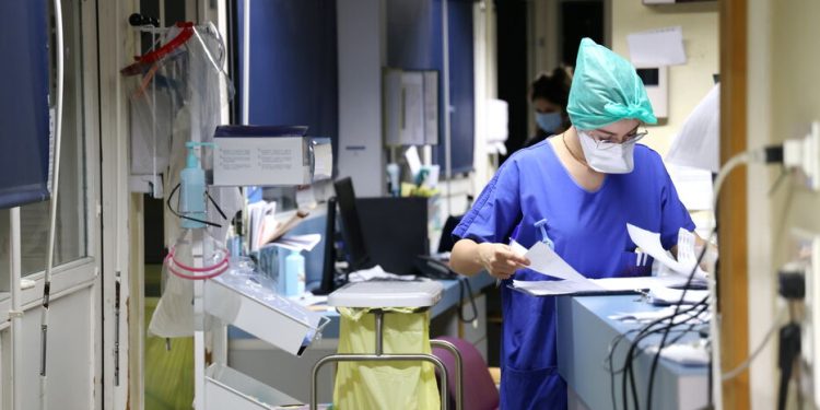 Augmentation des tarifs des hôpitaux publics et privés de 0,5 % en 2025