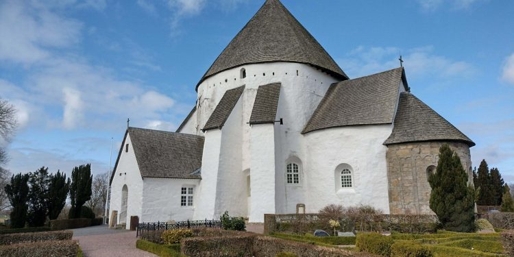 harmonie mutuelle célèbre et récompense trois entrepreneurs bretons pour leur innovation et leur engagement dans le développement économique local.
